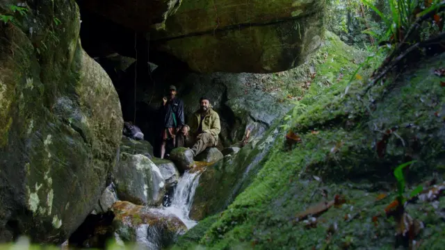  සරසවි සම්මාන, ජනාධිපති සම්මාන සහ ඕ.සී.අයි.සී. සම්මාන වැනි දේශීය සම්මාන උළෙලවලදී හොඳ ම නළුවා සම්මාන 20කට වඩා හිමි කරගෙන තිබීමෙන් ඔහුගේ රංගන කෞෂල්‍යය ප්‍රකට වෙයි.