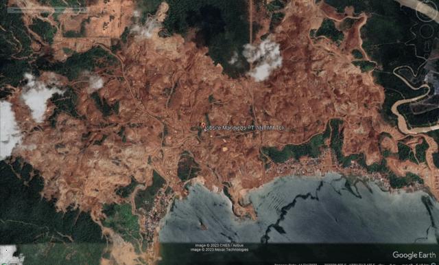 Polisi dan Brimob bertindak di lokasi kerusuhan tambang nikel