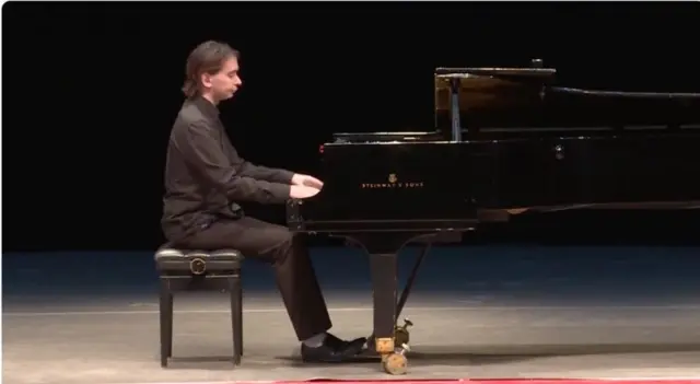 Kushnir se produit à Kurgan en 2020