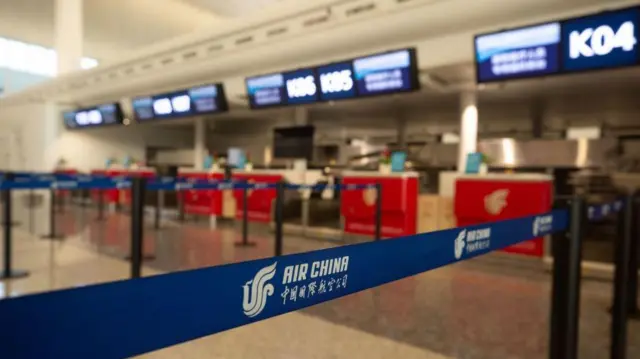 Aeropuerto en Wuhan, China 