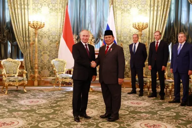 Rusia, Indonesia