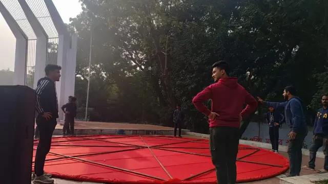 শহীদ মিনারে 'মার্চ ফর ইউনিটি' 