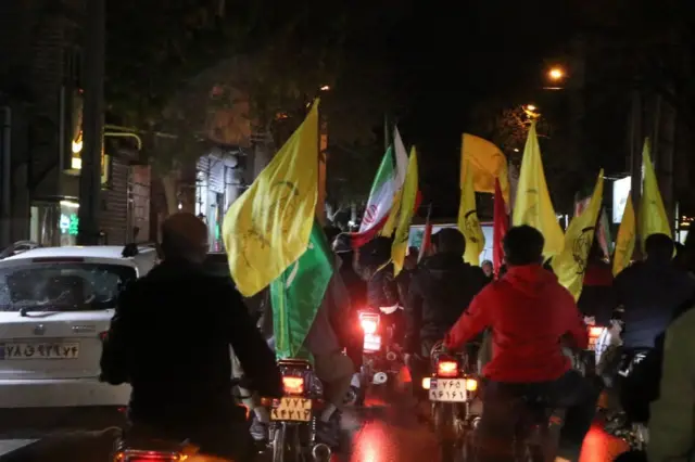 رژه کاروان فاطمیون در مشهد ایران