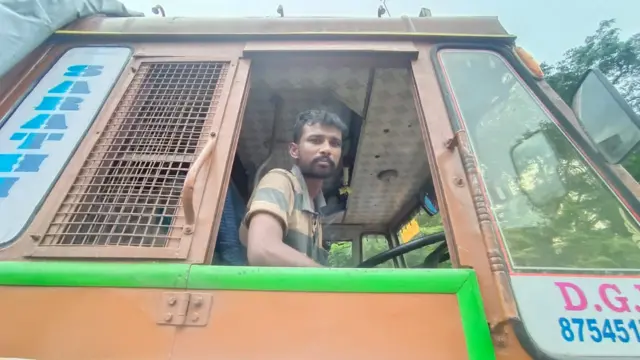 பட்டாபிரம் மேம்பாலம் - பணி எப்போது முடியும்?