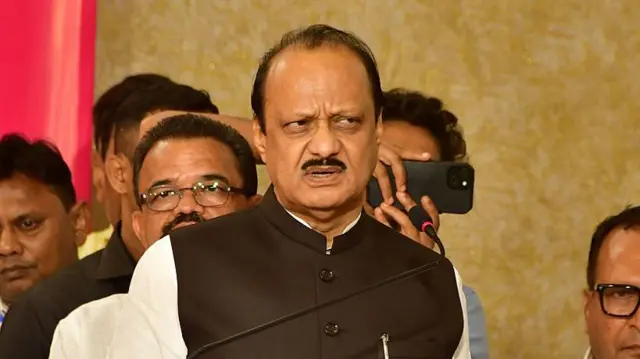 अजित पवार की तस्वीर