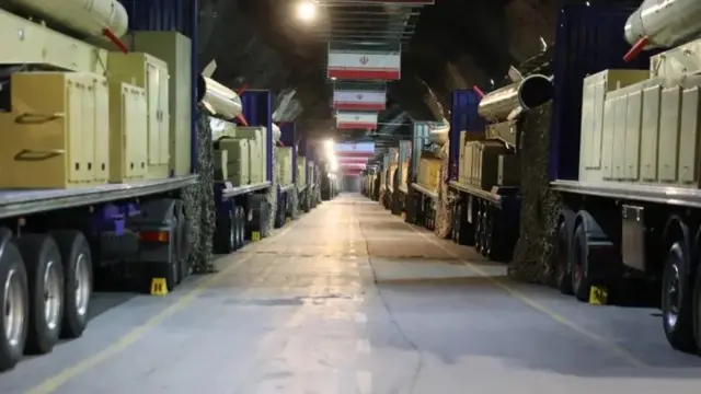 ایرانی میڈیا اور پاسدارانِ انقلاب نے اب تک ایران کے کئی علاقوں میں واقع زیر زمین میزائل اڈوں کی مختلف تصاویر شائع کی ہیں
