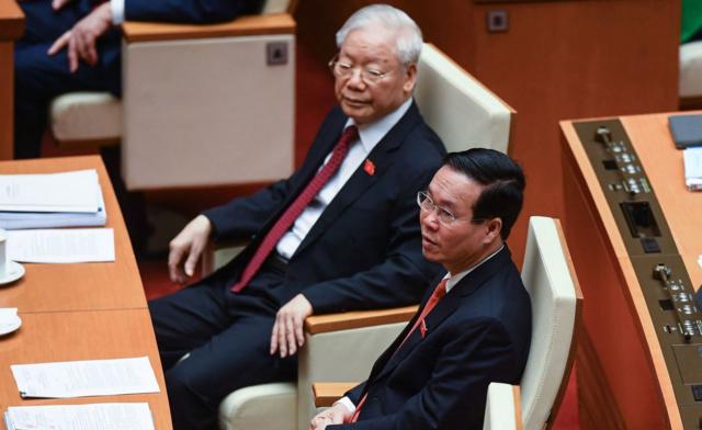 Tổng Bí thư Nguyễn Phú Trọng (trái) và Chủ tịch nước Võ Văn Thưởng tại phiên khai mạc Kỳ họp thứ 5 Quốc hội khóa XV vào ngày 22/5/2023 tại Hà Nội