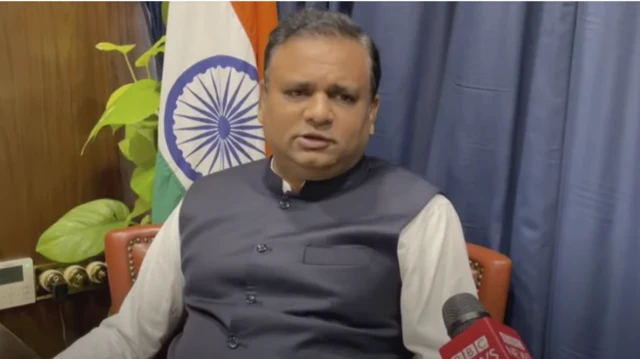 एकनाथ शिंदे, देवेंद्र फडणवीस, उद्धव ठाकरे, शिवसेना, सर्वोच्च न्यायालय