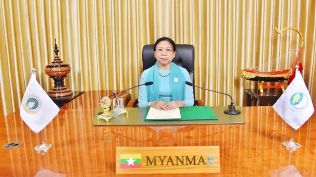 စစ်ခေါင်းဆောင် ဗိုလ်ချုပ်မှူးကြီးမင်းအောင်လှိုင်ရဲ့ ဇနီး ဒေါ်ကြူကြူလှ