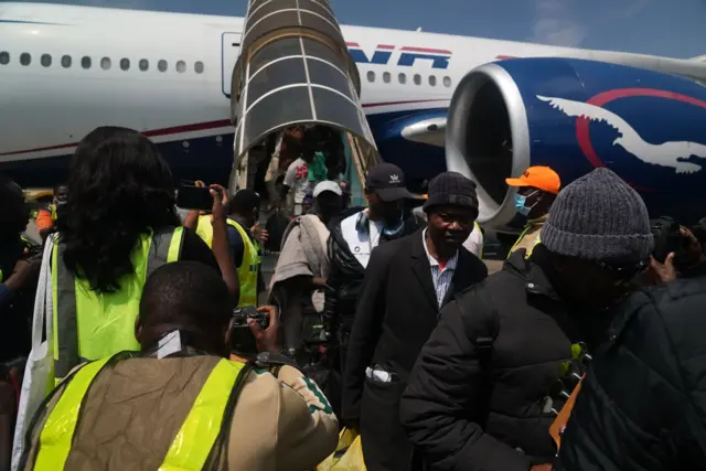 Nigerians arriving from South Africa