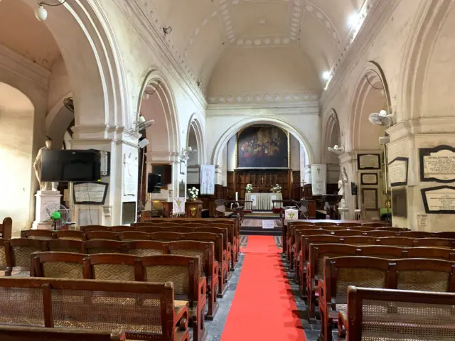 புனித ஜார்ஜ் கோட்டை, புனித மேரி தேவாலயம் 