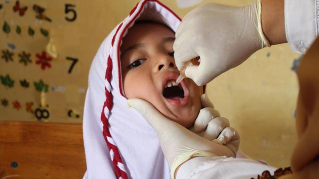 Imunisasi polio di Aceh