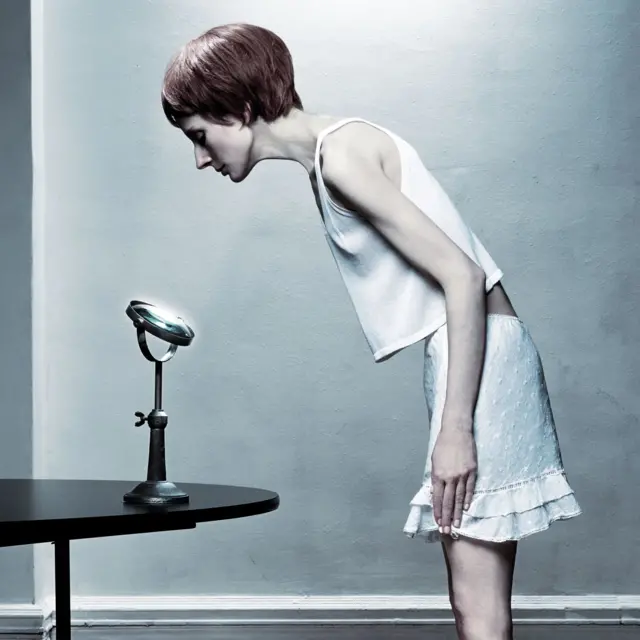 அனோரெக்சியா நெர்வோஸா, உணவு முறை, உடல்நலம், பெண்கள் 