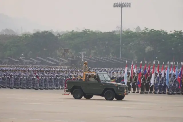 (၇၈)နှစ်မြောက် တပ်မတော်နေ့စစ်ရေးပြ အခမ်းအနား