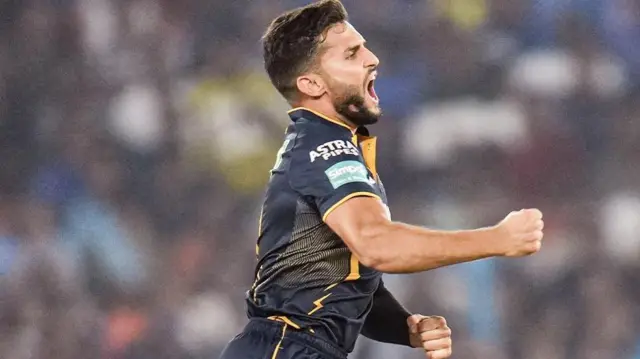 अज़मातुल्ला