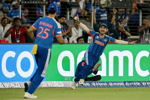 ભારત વિરુદ્ધ ન્યૂઝીલેન્ડ ફાઇનલ મેચ, જસપ્રિત બુમરા, સંજુ સેમસન અમદાવાદ ટી20 મેચ, ભારત ટી20 વર્લ્ડ ચેમ્પ્યિનમાં કયા રેકોર્ડ બન્યા, ટી20 2026 ફાઇનલ મેચનું એનાલિસિસ વિશ્લેષણ, મોટેરા નરેન્દ્ર મોદી સ્ટેડિયમ, બીબીસી ગુજરાતી