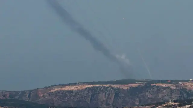 Gantaallo badan ayaa laga soo ganay koonfurta Lubnaan, waxa ayna ku sii jeedeen Israa’iil, Oktoobar 27, 2024
