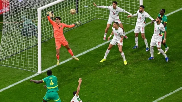 Незасчитанный гол в ворота сборной Марокко