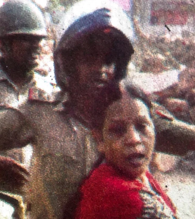 मनोज टिबड़ेवाल आकाश की मां लक्ष्मी देवी 