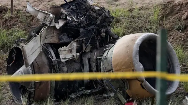 पछिल्लो डेढ दशकमा लगभग वर्षैपिच्छे सानाठूला विमान दुर्घटना भएको पाइन्छ