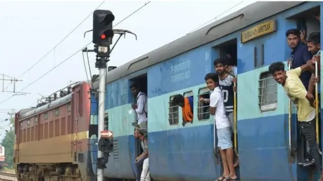 రైల్వే లోకో పైలట్లు