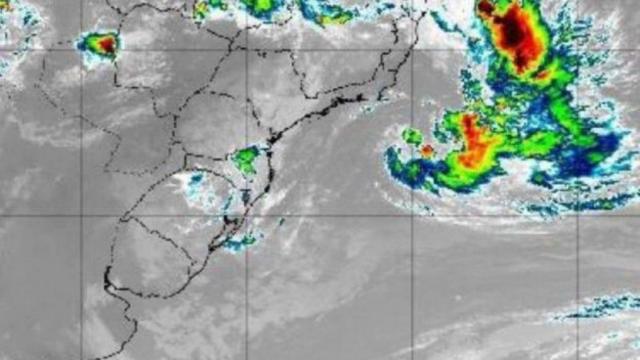 Imagem de satlite de ciclone subtropical