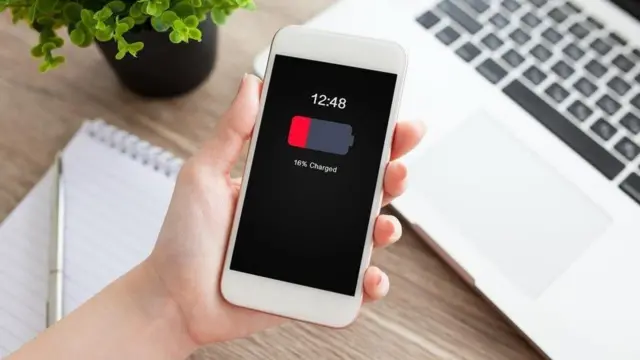 ስልክና ባትሪ ምስ ወድአ ምምላእ ዝሓሸ ኣገልግሎት ክህበና ይሕግዝ