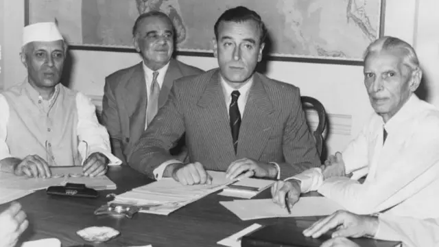 మౌంట్‌బ్యాటన్, నెహ్రూ, జిన్నా