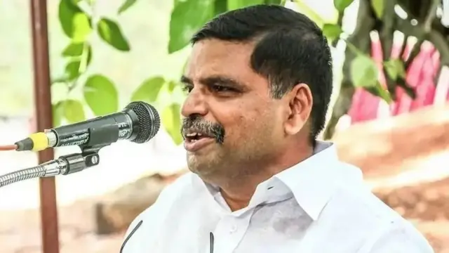 சென்னை உயர் நீதிமன்றத்தின் ஓய்வுபெற்ற நீதிபதியான ஹரி பரந்தாமன்.