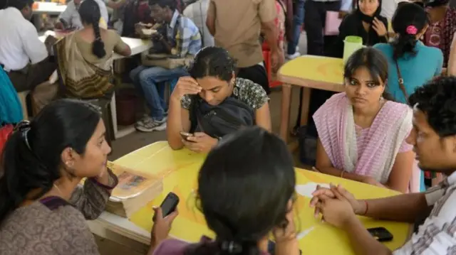 தமிழ்நாட்டின் புதிய கல்விக் கொள்கை சொல்வதென்ன? நீங்கள் தெரிந்துகொள்ள வேண்டிய தகவல்கள்