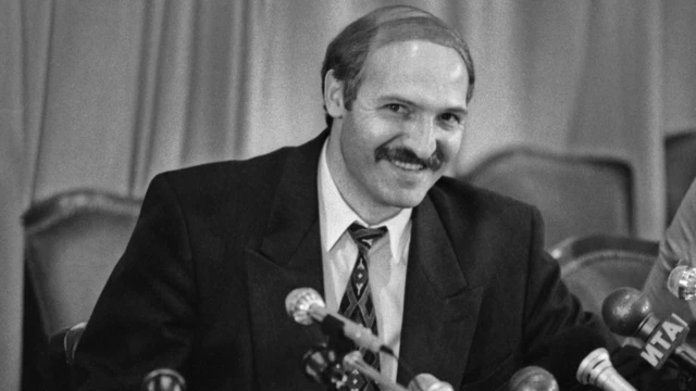 Александр Лукашенко 1994-жылы