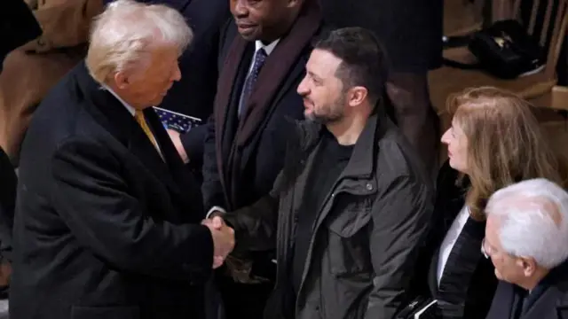 डोनल्ड ट्रम्प र भोलोदिमिर जेलेन्स्की