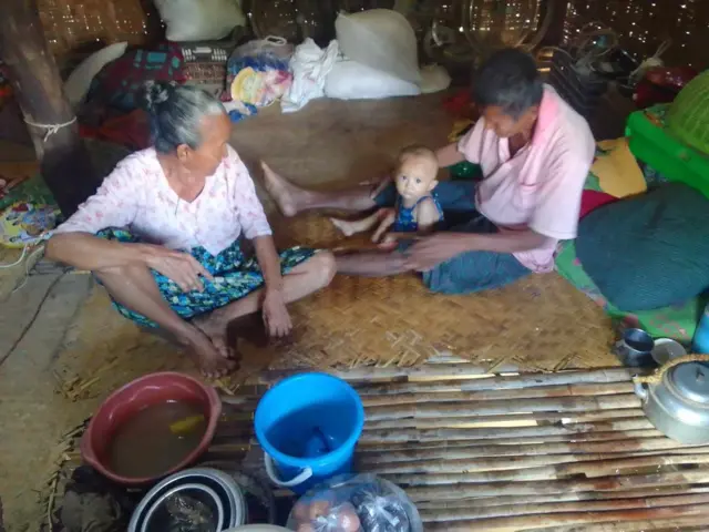 ရေလွတ်ရာ မသွားနိုင်ကြတဲ့ သက်ကြီးရွယ်အိုနဲ့ ကလေးငယ်တွေ