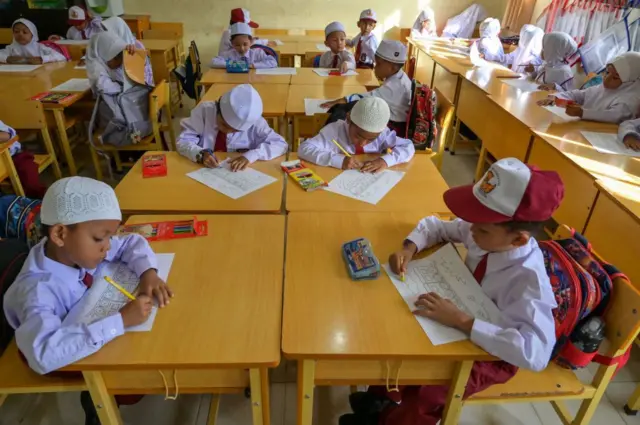 sistem penerimaan siswa baru 2025