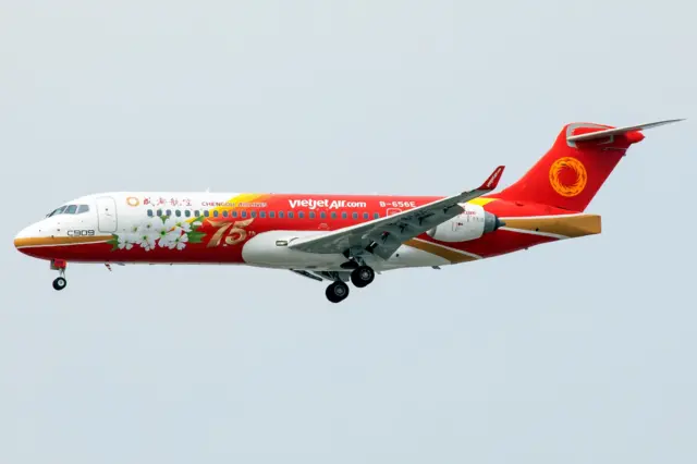 COMAC, Vietjet