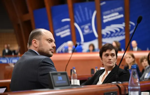 Владимир и Евгения Кара-Мурза на заседании ПАСЕ в Страсбурге