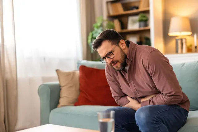 जेवणानंतर नेहमी चालायला हवं. पण सर्वात योग्य वेळ मुख्य जेवणानंतर असते, जे बहुतेक लोकांसाठी रात्रीचं जेवण असतं.