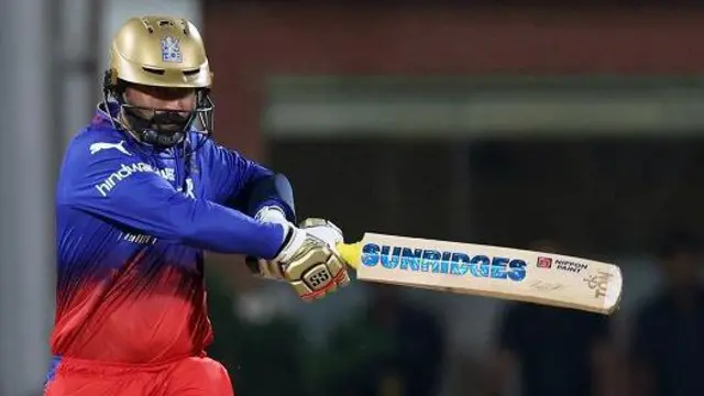 दिनेश कार्तिक 