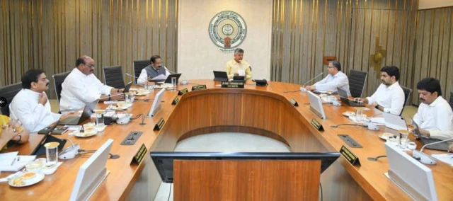 ఏపీ ప్రభుత్వం, నారా చంద్రబాబు నాయుడు, మంత్రివర్గం, నారా లోకేశ్, పవన్ కల్యాణ్, మంత్రులకు ర్యాంకులు