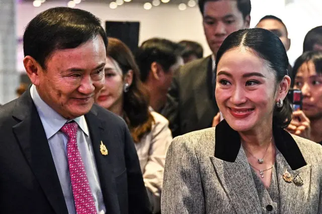 Ông Thaksin Shinawatra và con gái là bà Paetongtarn Shinawatra tại một sự kiện hôm 9/7 Ông Thaksin Shinawatra và con gái là bà Paetongtarn Shinawatra tại một sự kiện hôm 9/7