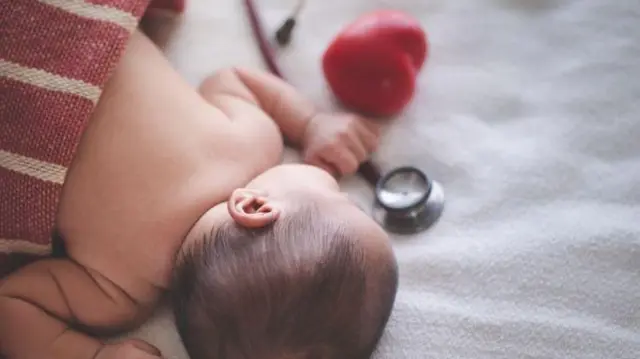 बाळावर त्वरित उपचाराने ते पूर्णपणे बरे होऊ शकते.