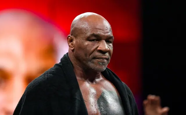 वयाच्या 20 व्या वर्षीच माइक टायसननं वर्ल्ड हेवीवेट चॅम्पियनशीप जिंकली होती.