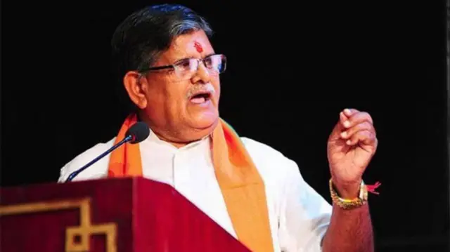 ਗੁਲਾਬ ਚੰਦ ਕਟਾਰੀਆ 