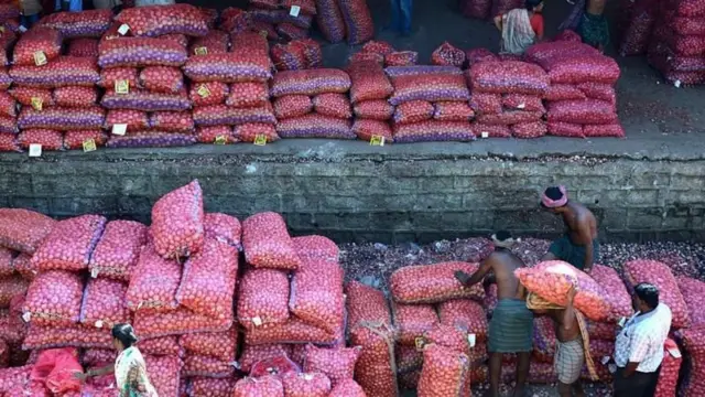 ડુંગળી, ખેડૂતો, ગુજરાત