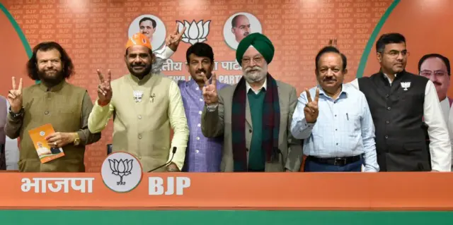 रमेश बिधूड़ी, हर्षवर्धन, मनोज तिवारी, प्रवेश वर्मा, हंसराज हंस