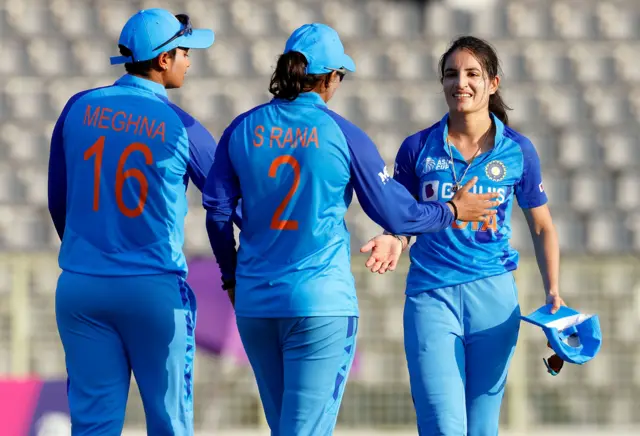 स्नेह राणा