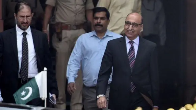 கத்தார், இந்தியா, கடற்படை வீரர்கள் 