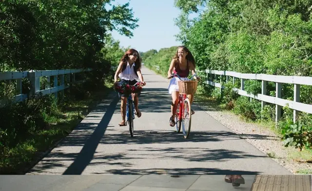 فضائی آلودگی کیسے لڑکیوں کی جلد بلوغت کا سبب بن رہی ہے؟