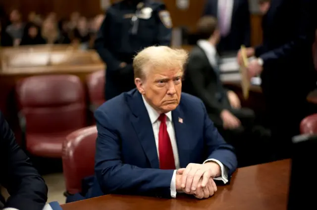 Ông Donald Trump