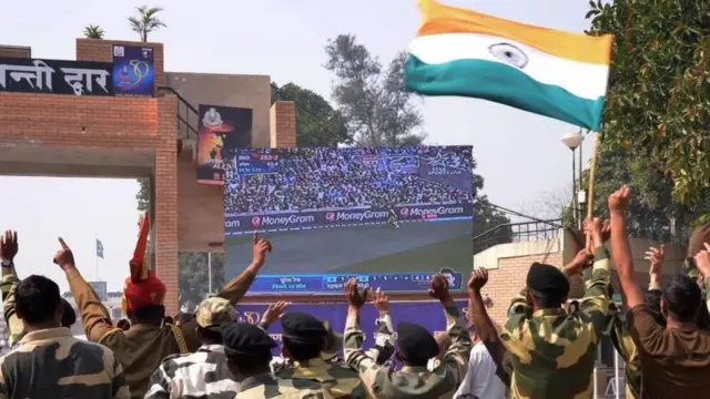 भारत-पाकिस्तान क्रिकेट मैच है अहम.